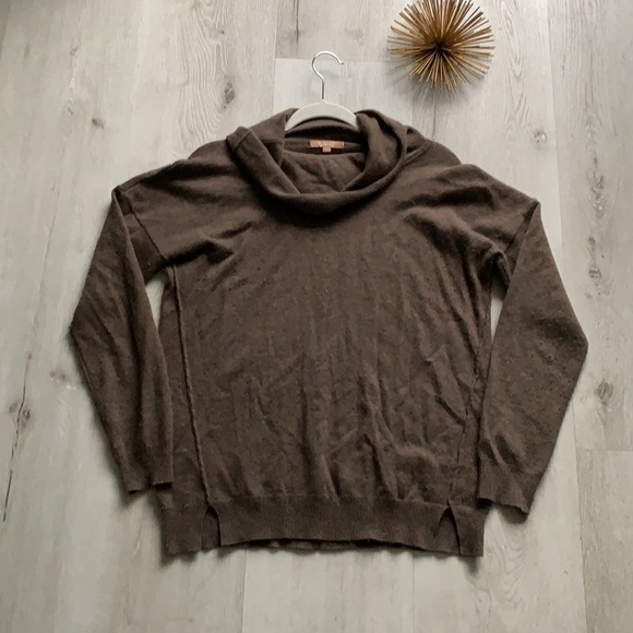 Kier & J Cashmere Sweater brown turtleneck side slits super soft size L - Picture 8 of 13